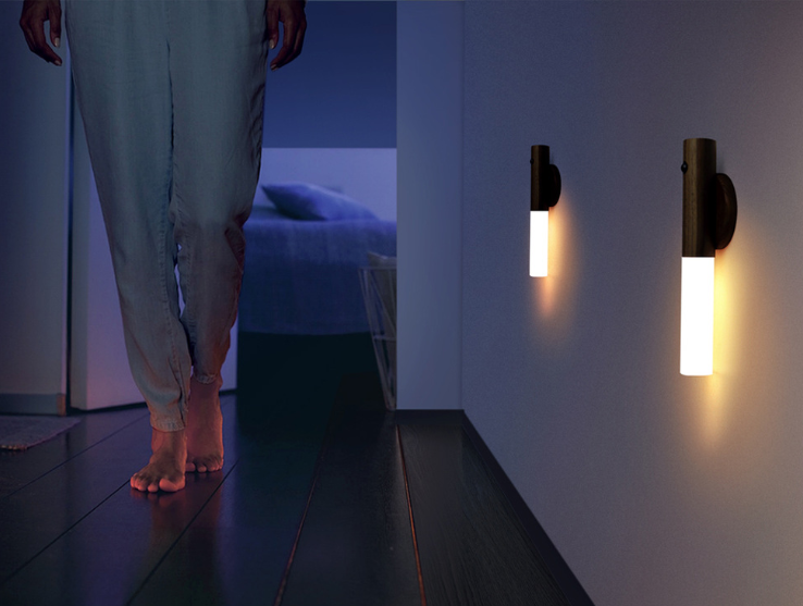 Magnetic Wooden Night Lamp